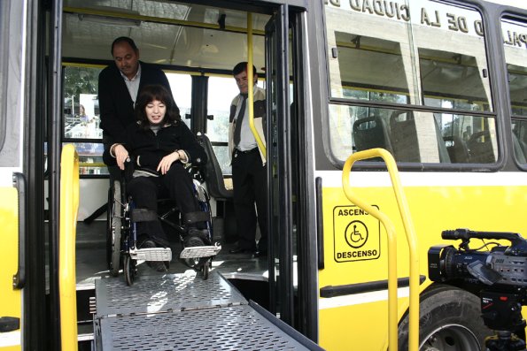 transporte público para personas con discapacidad