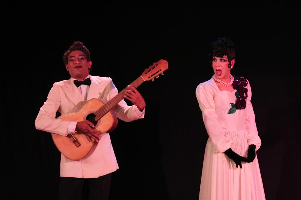 y a mi que blanco y negro transformismo