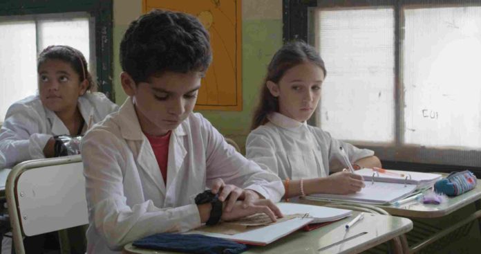 11.40 Película (2)ED