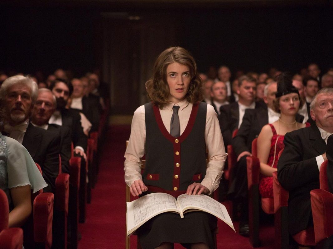 La-directora-de-orquesta-1