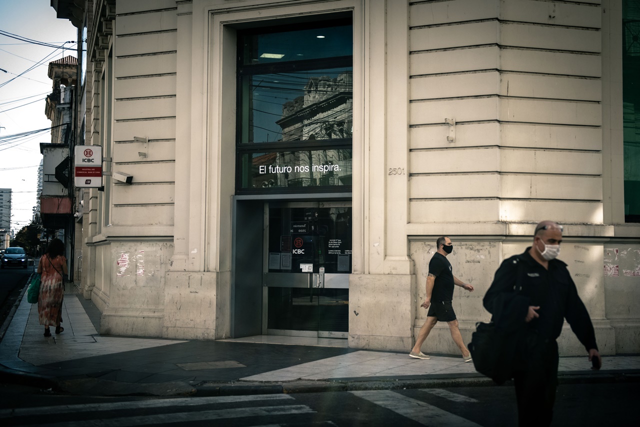 Vivir con el coronavirus (1)