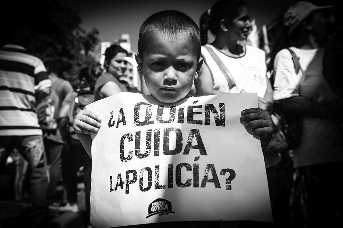 Los derechos humanos vulnerados en la Argentina - Pausa