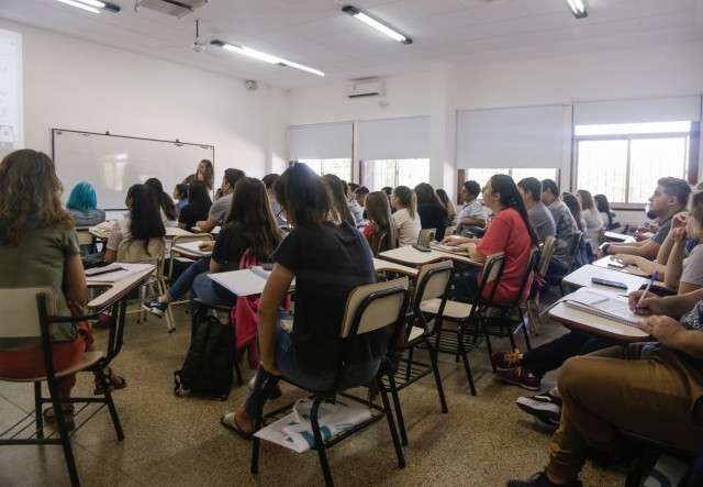 aula estudiantes unl tebas