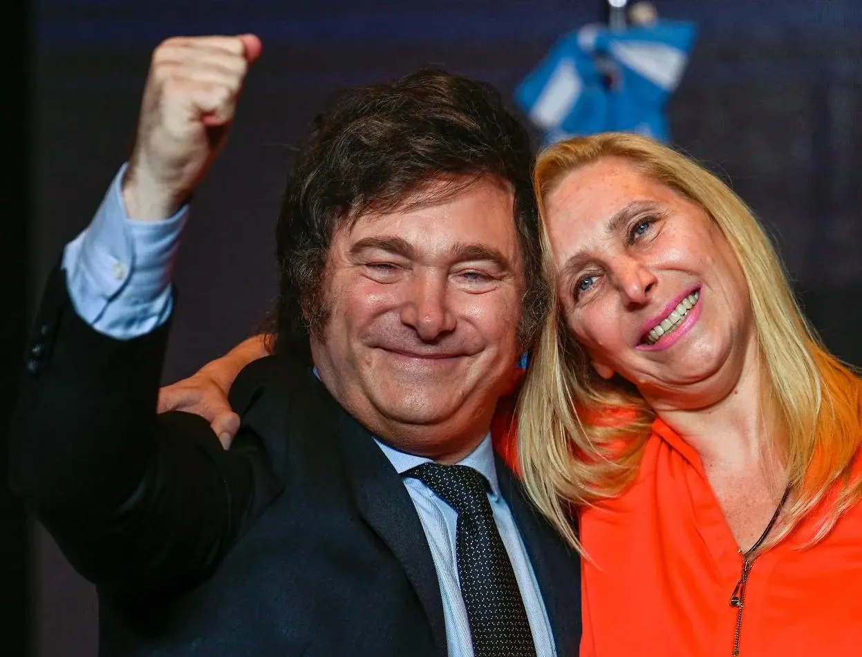 Censura milei karina corrupción