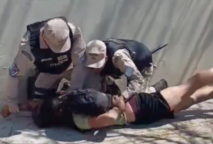 La Libertad Avanza represión Santa Fe