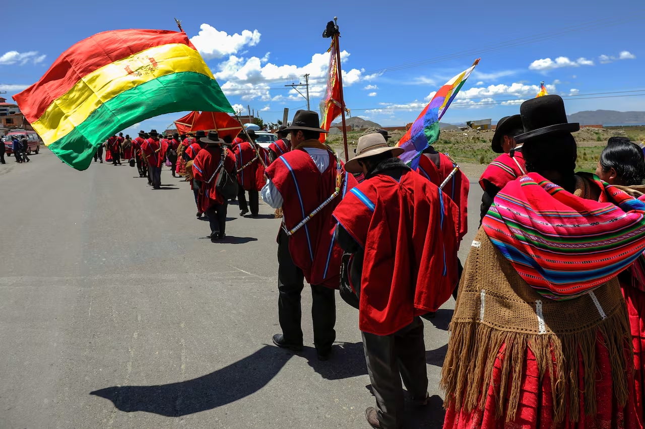 los ponchos rojos