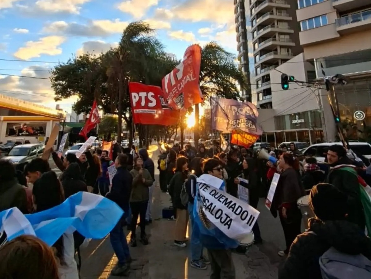 WhatsApp Image 2026-09-15 at 10.40.22 Marcha de la Bronca