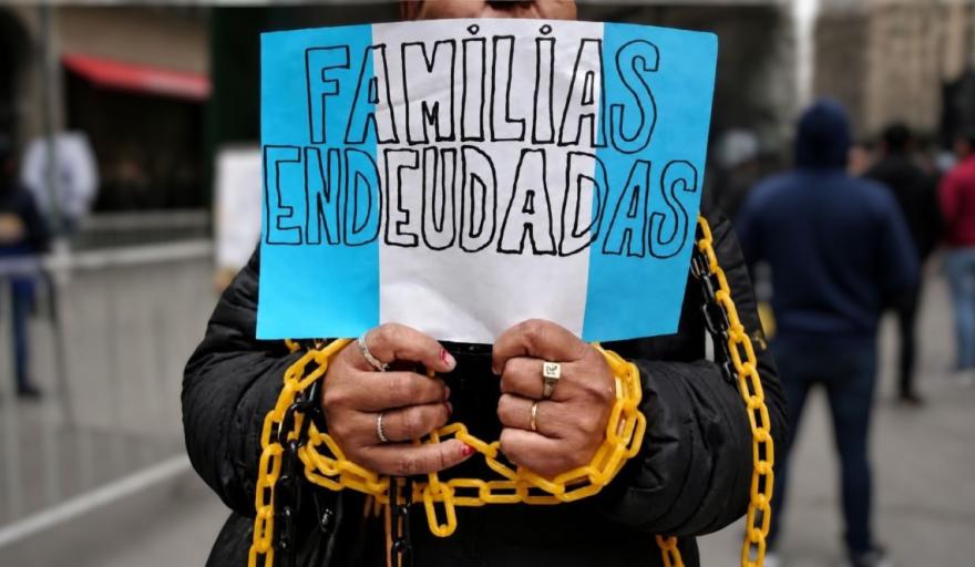 familias deudas